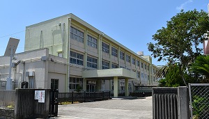 有田市保田小学校